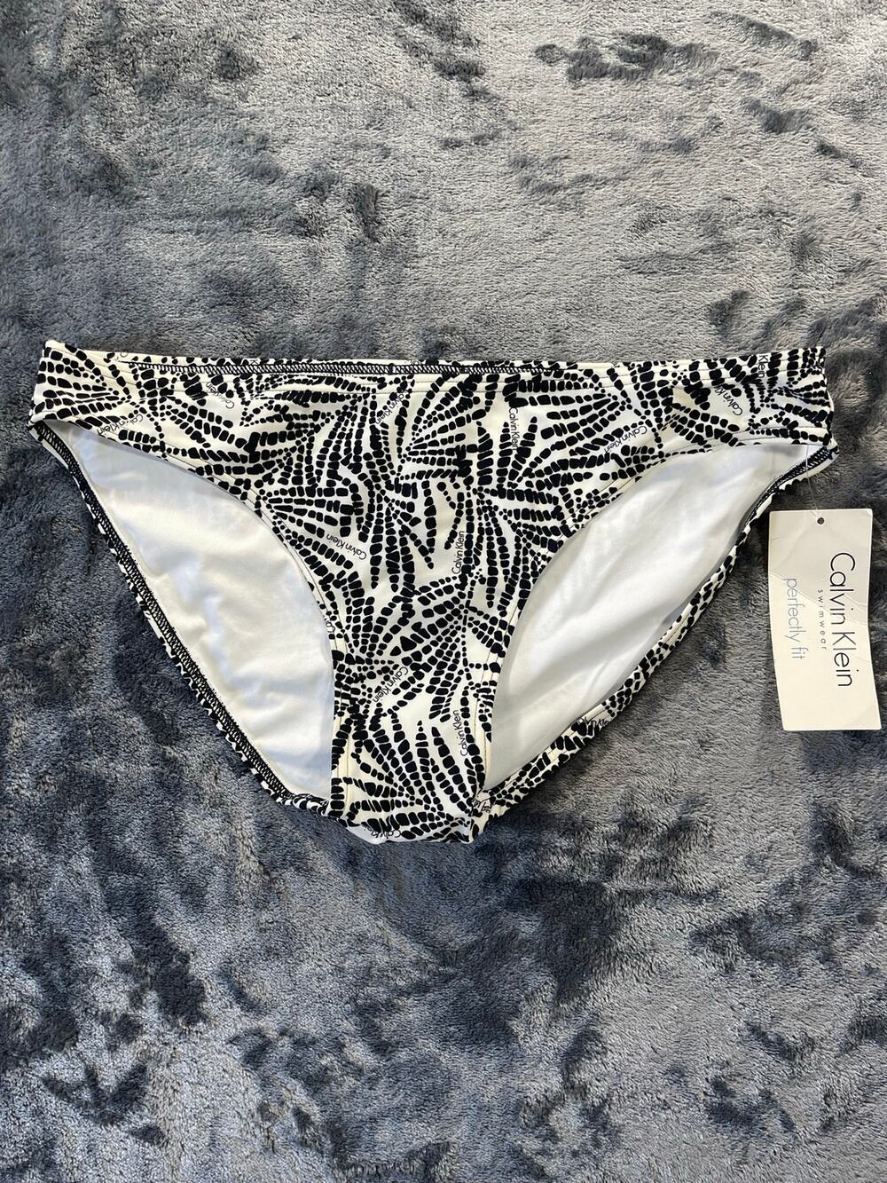 NWT Calvin Klein Perfectly Fit Black White Palm Leaf Bikini Bottom S